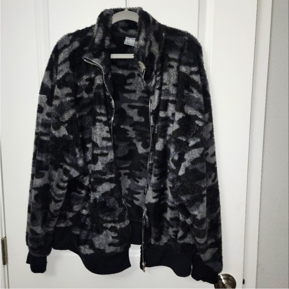 NY&CO Camouflage Teddy Jacket size xlarge